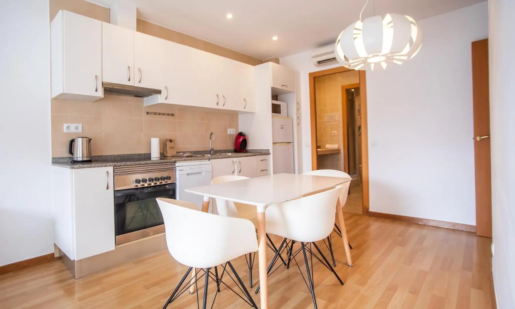 41Par1022 - Luminous Apartment In Sant Antoni Barcelona