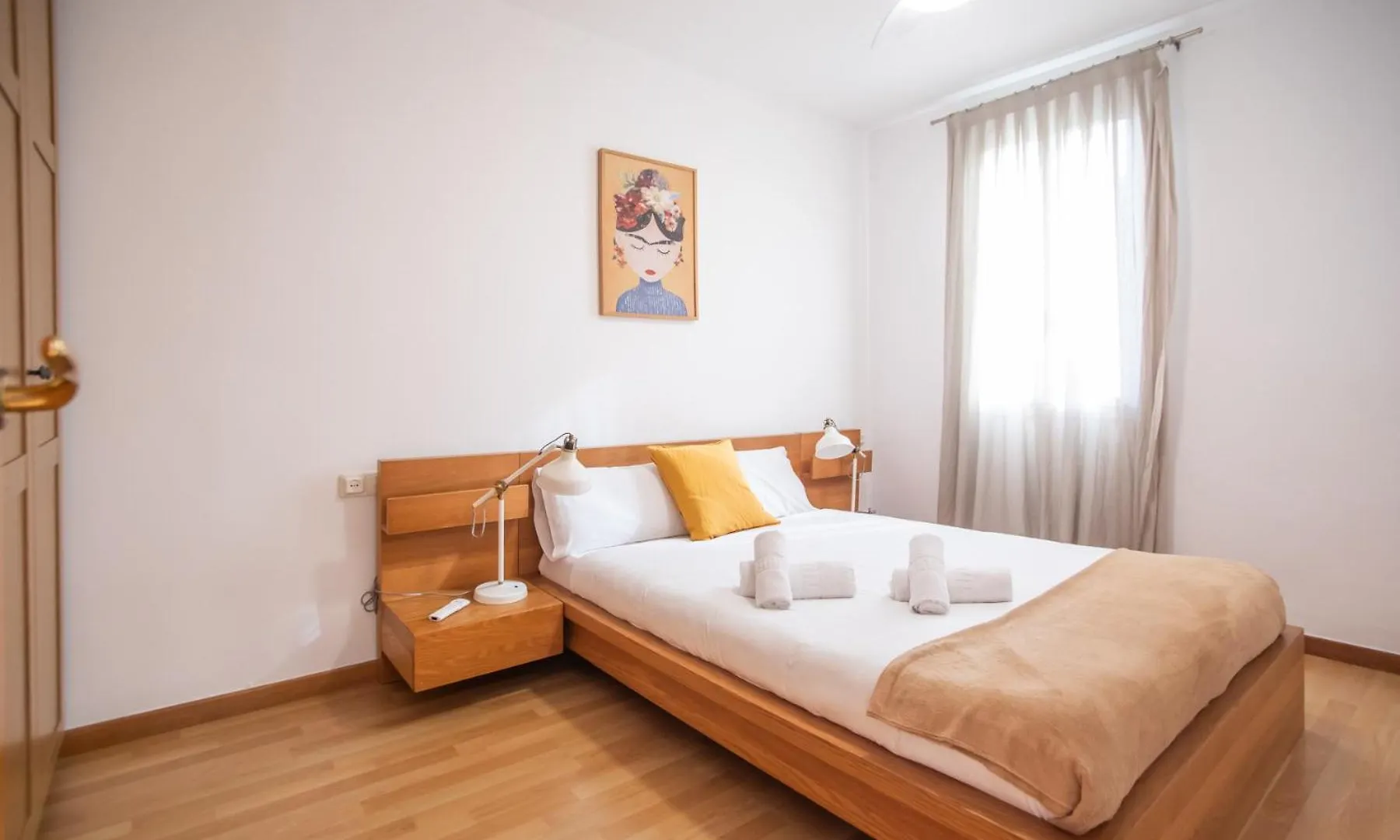 41Par1022 - Luminous Apartment In Sant Antoni Barcelona